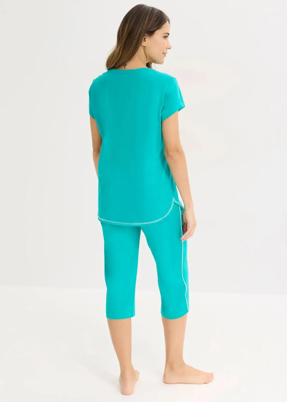 bonprix Wäsche·Nachtwäsche|Nachhaltigere Materialien^Capri Pyjama aus reiner Bio-Baumwolle smaragd/weiß