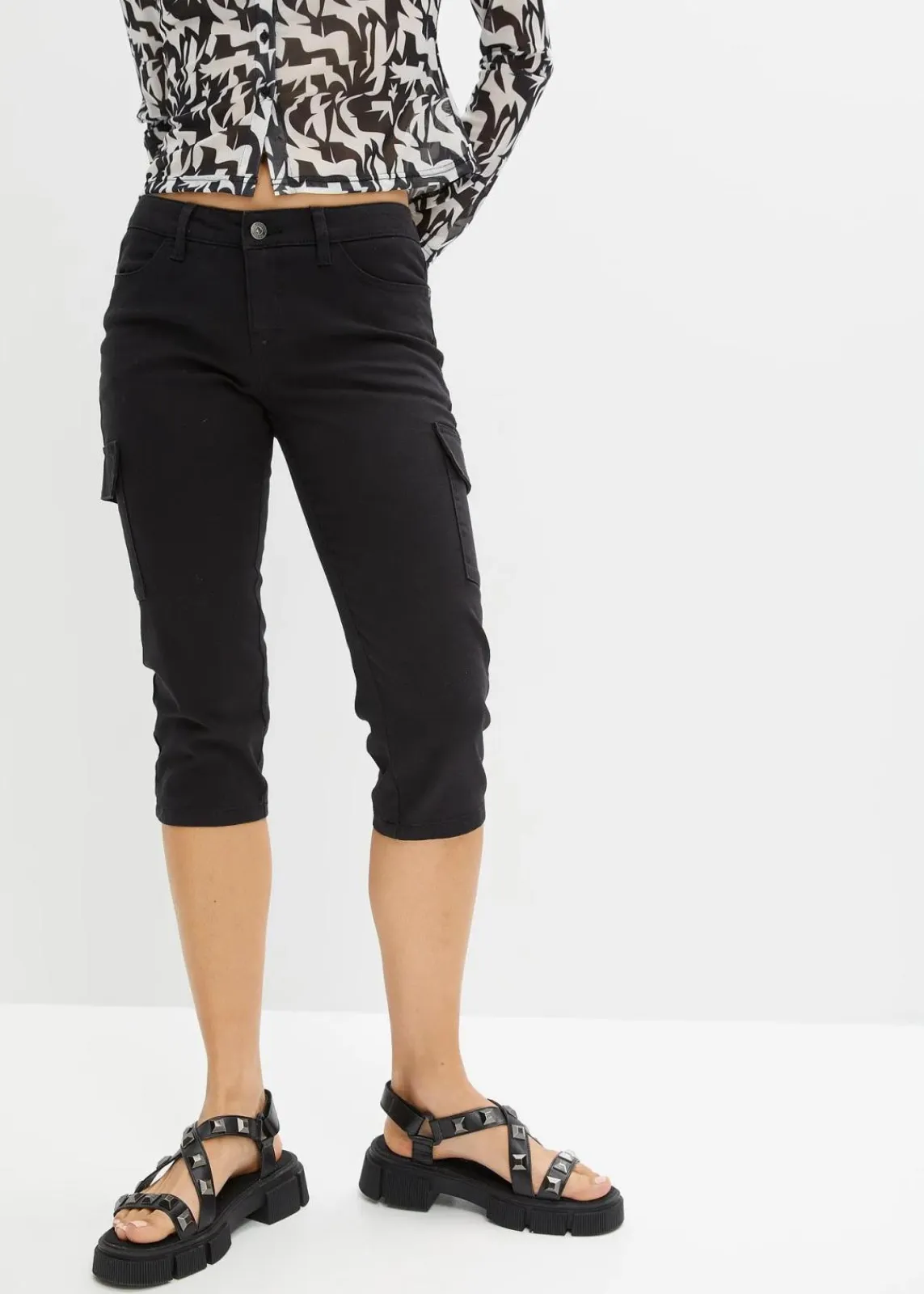 bonprix Hosen^Capri-Hose aus elastischem Baumwoll-Mix schwarz