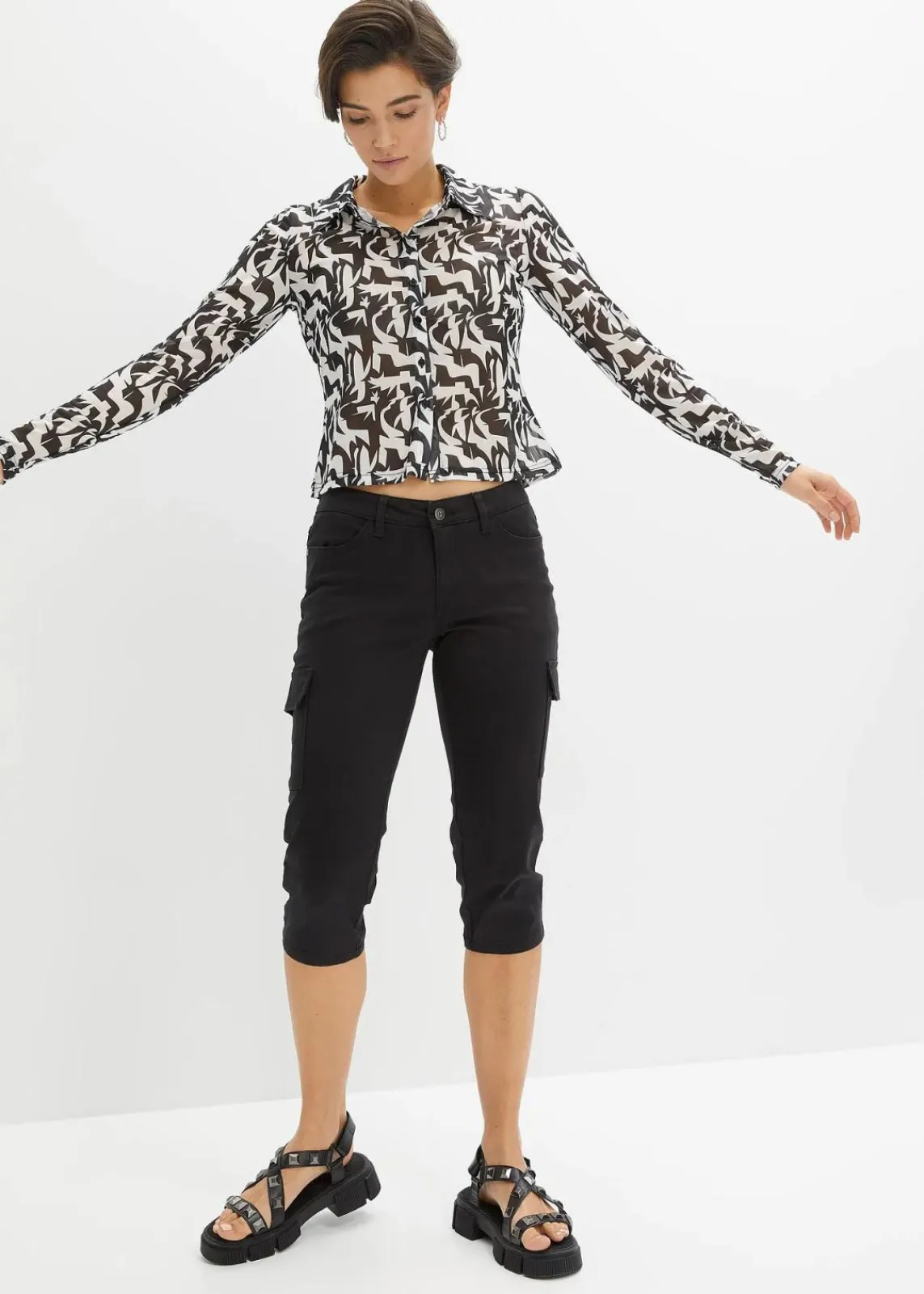 bonprix Hosen^Capri-Hose aus elastischem Baumwoll-Mix schwarz