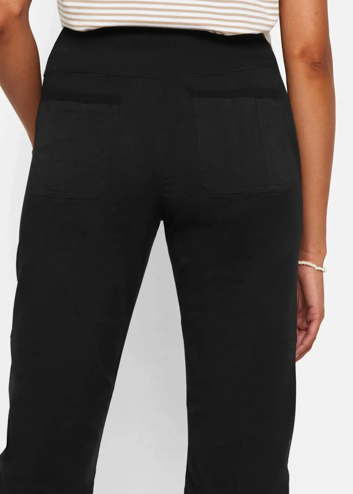 bonprix Bekleidung·Kleider|Hosen^Caprihose mit Bindeband schwarz