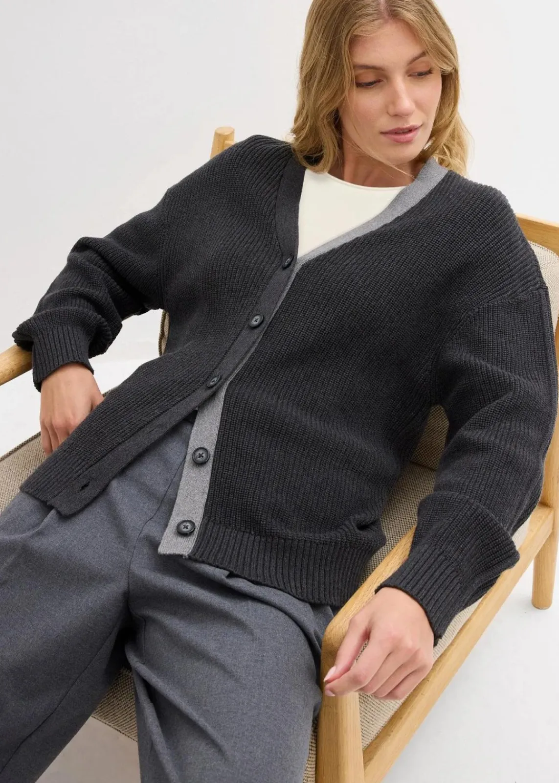 bonprix Bekleidung·Umstandsmode|Bekleidung·Jeans^Cardigan aus reiner Baumwolle anthrazit meliert/grau meliert