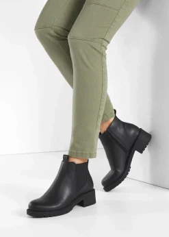 bonprix Stiefeletten|Boots^Chelsea-Boots mit Profilsohle schwarz