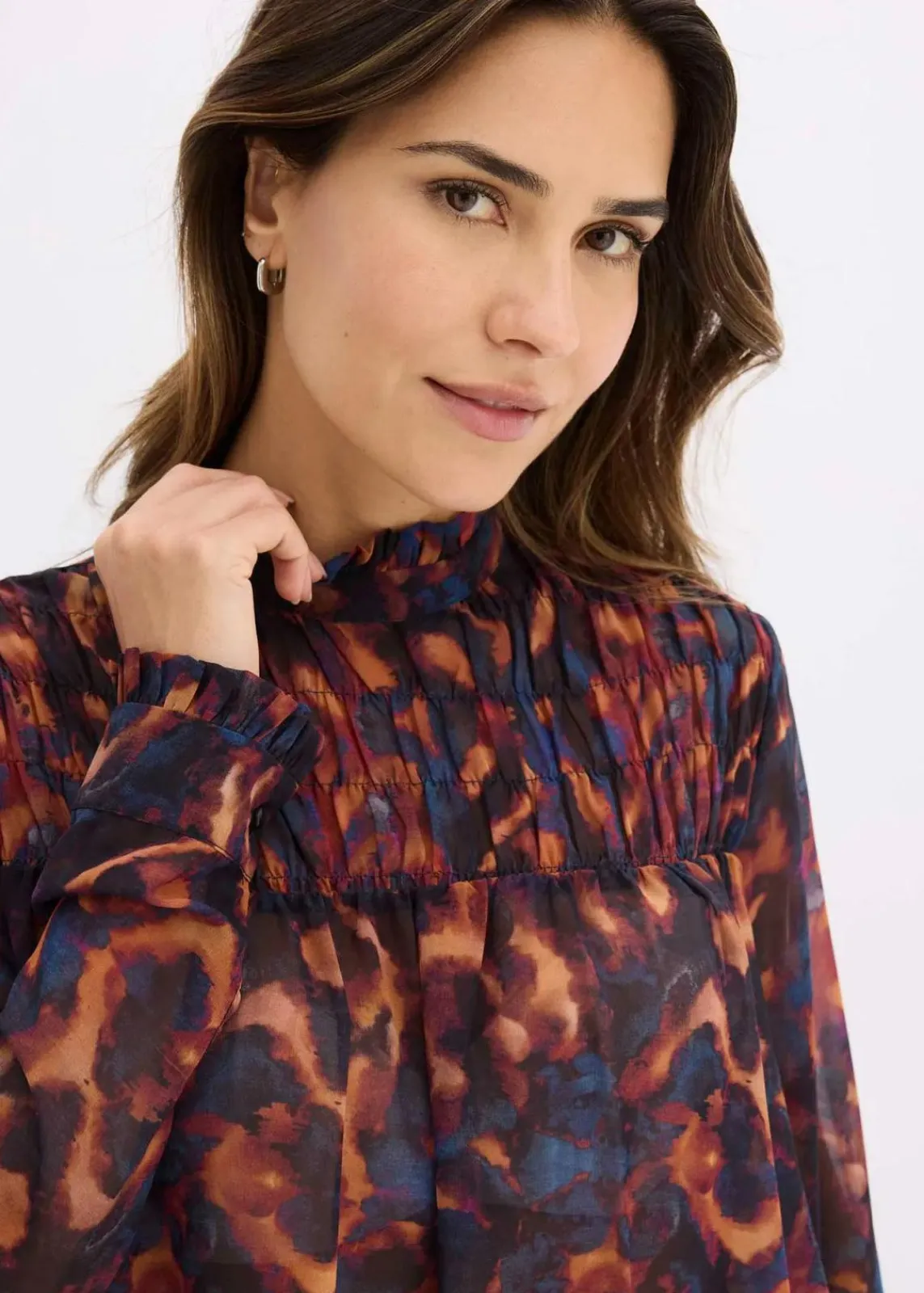 bonprix Bekleidung·Jacken & Mäntel|Blusen & Tuniken^Chiffonbluse blau bedruckt
