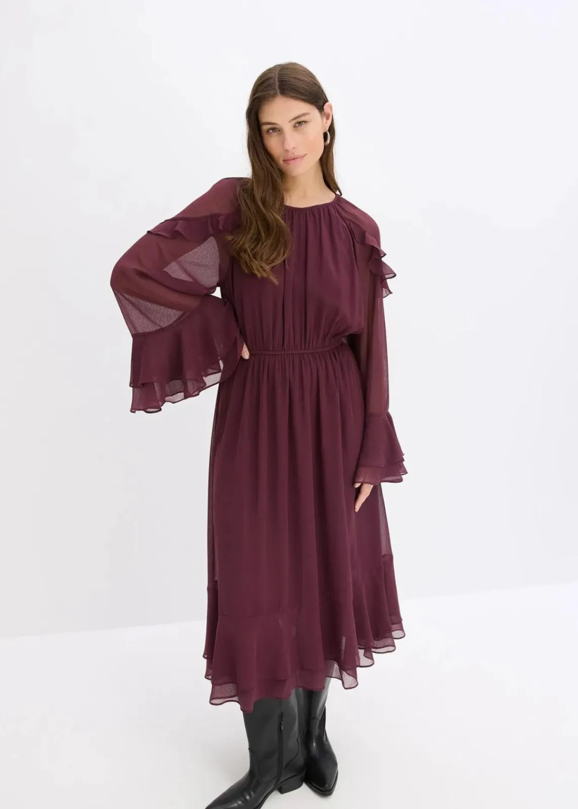 bonprix Bekleidung·Pullover & Strickjacken^Chiffonkleid mit Volants weinrot