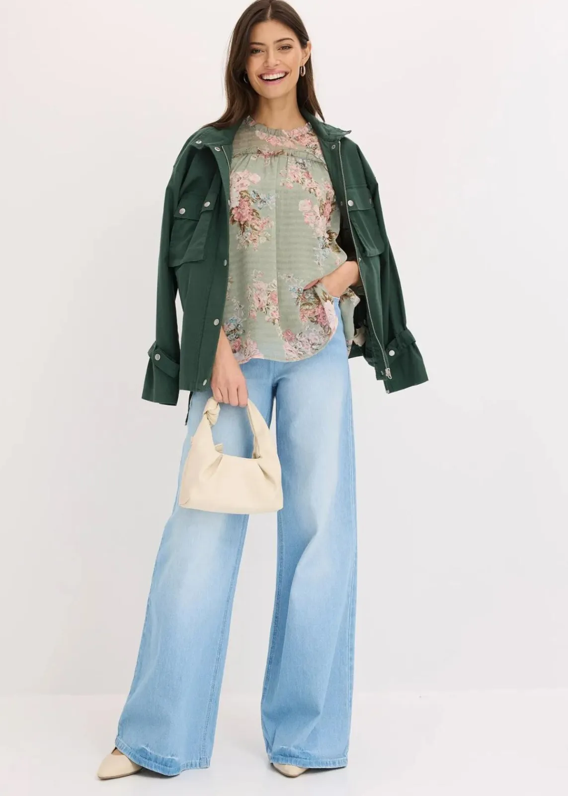 bonprix Bekleidung·Jacken & Mäntel|Blusen & Tuniken^Chiffon-Tunika hellschilf geblümt