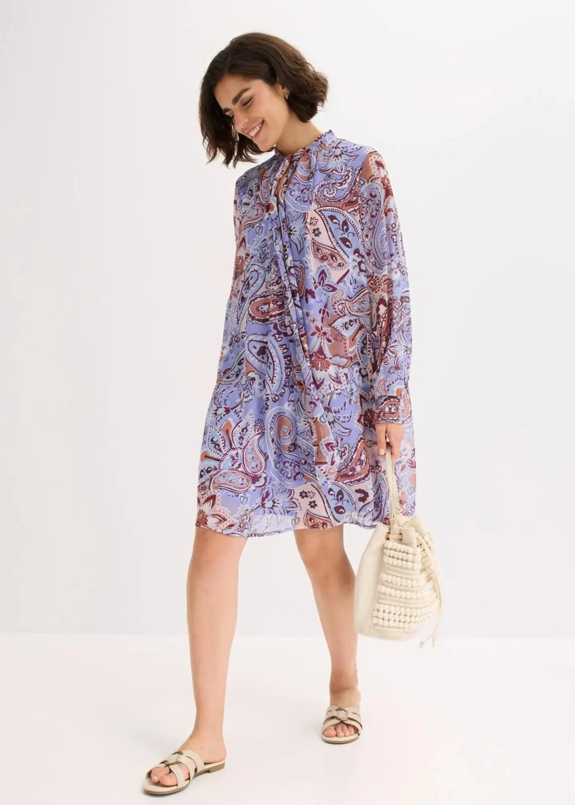 bonprix Bekleidung·Pullover & Strickjacken|Nachhaltigere Materialien^Chiffon-Tunika-Kleid mit Schluppe hellblau/braun paisley