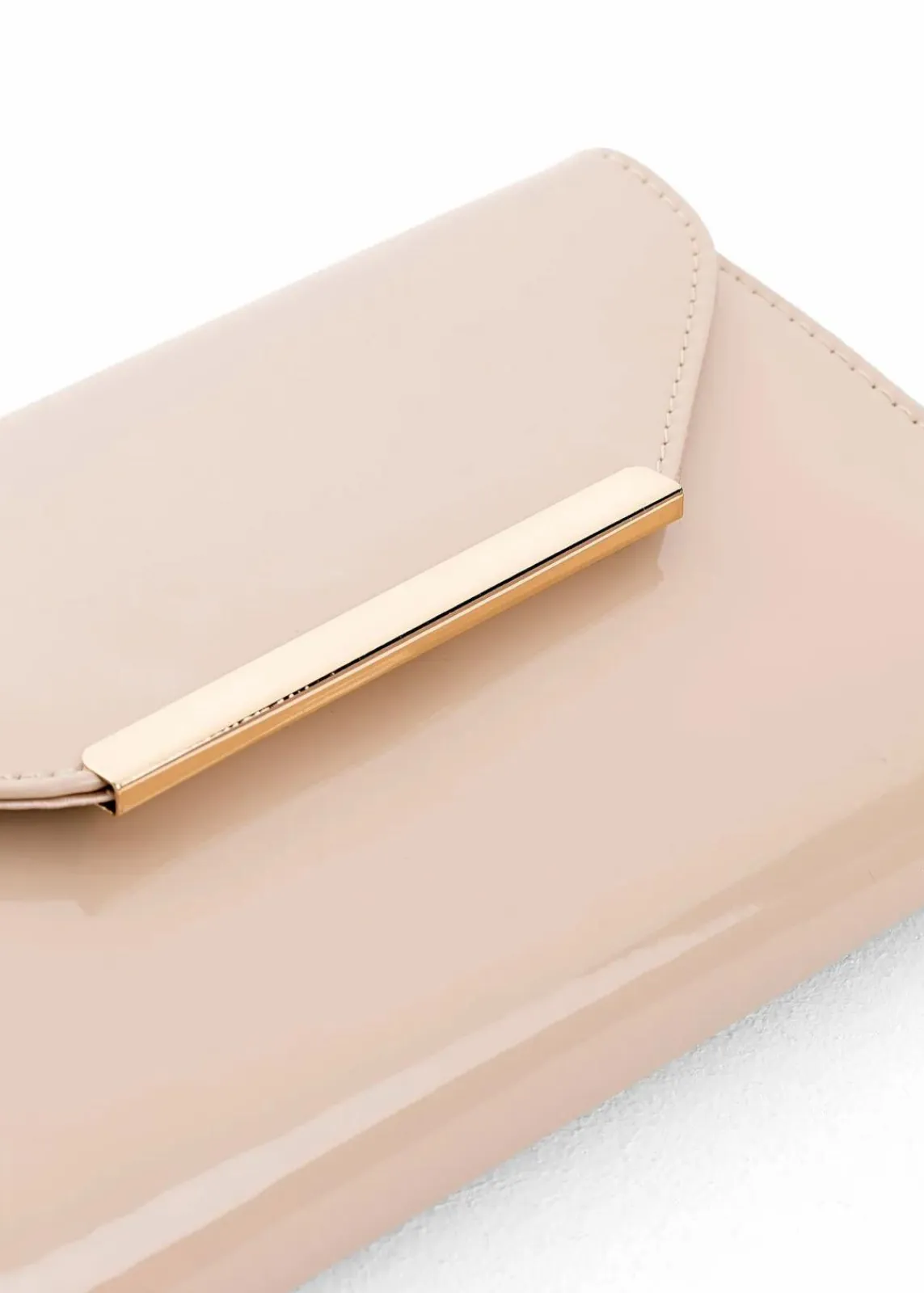 bonprix Taschen|Festliche Mode^Clutch in Lackoptik kreidebeige
