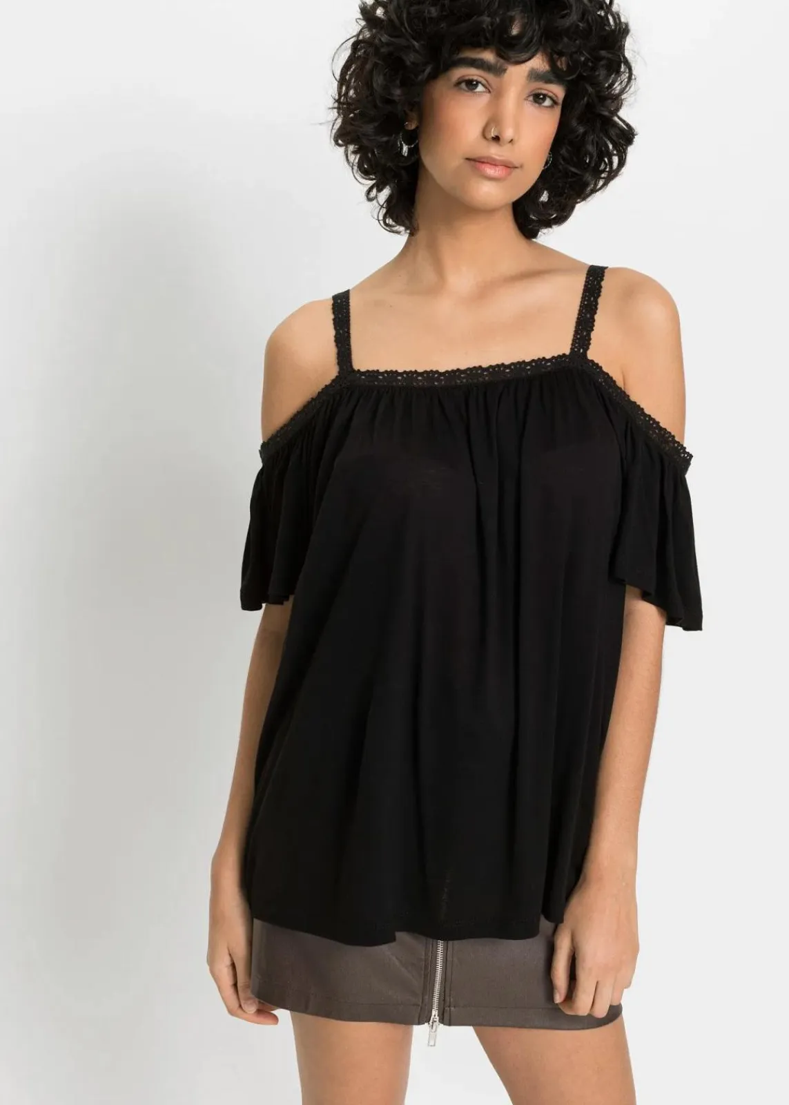 bonprix Shirts & Tops|Nachhaltigere Materialien^Cold-Shoulder-Shirt aus softer Viskose schwarz