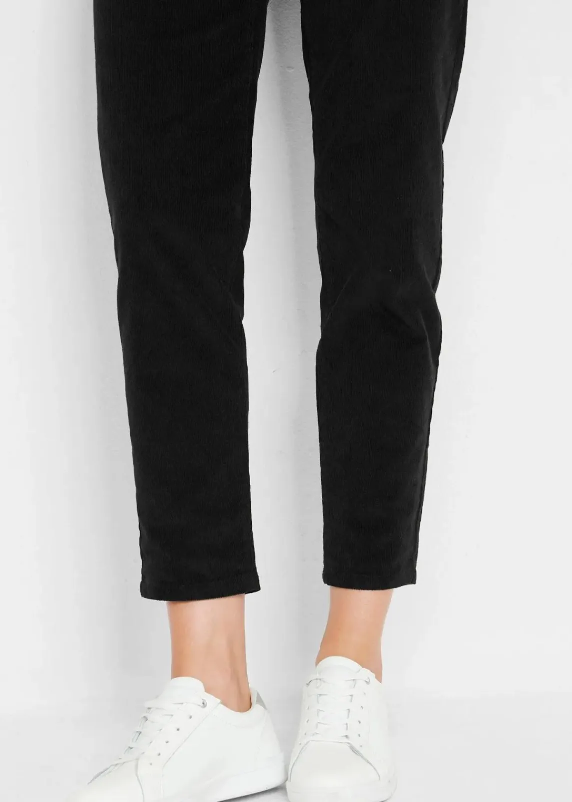 bonprix Hosen|Bekleidung·Kleider^Cordhose mit Bequembund schwarz