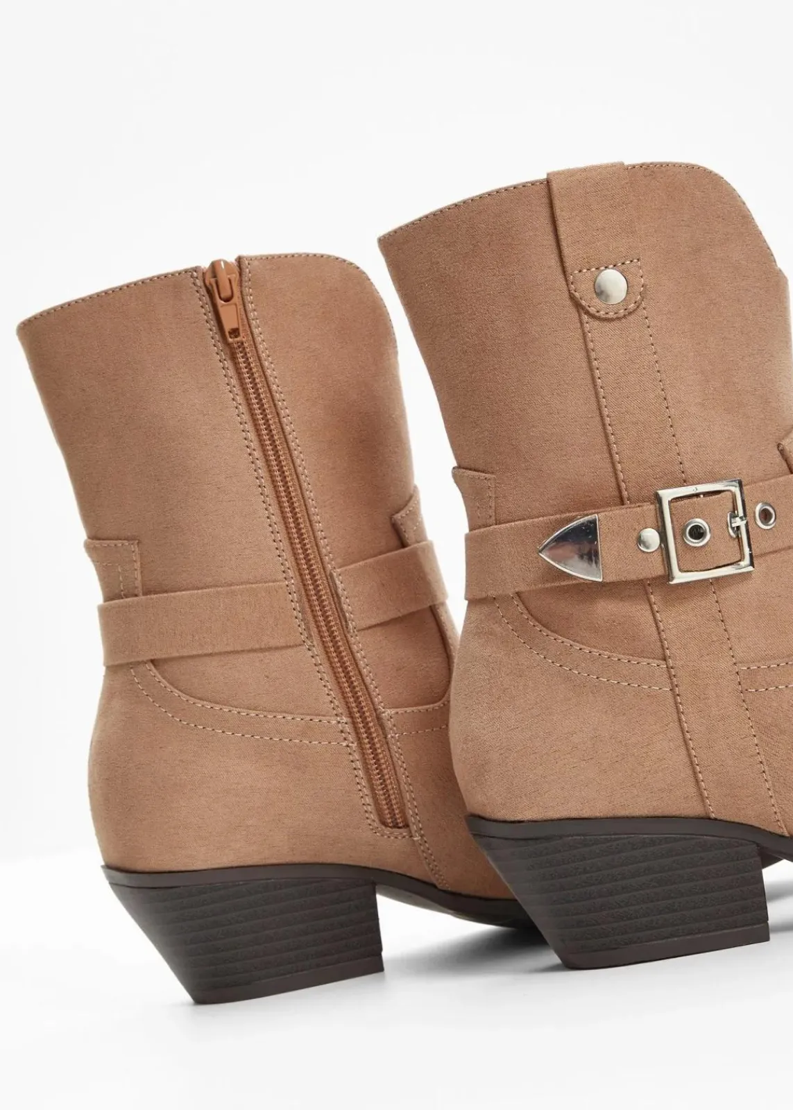 bonprix Stiefeletten^Cowboy-Boots camel