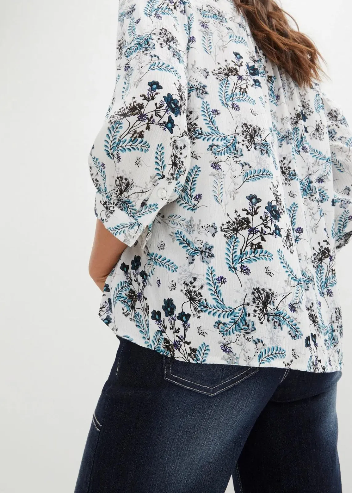 bonprix Bekleidung·Jacken & Mäntel|Blusen & Tuniken^Crinkle-Bluse aus fließender Viskose wollweiß geblümt