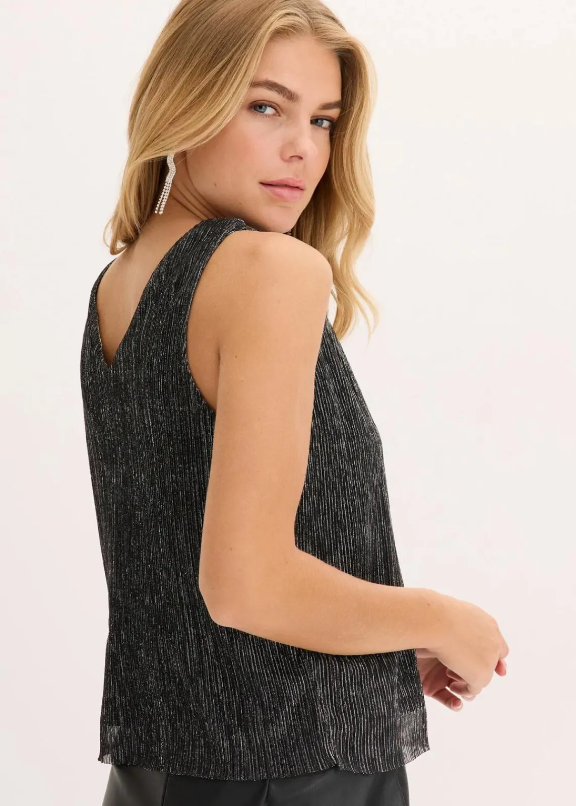 bonprix Shirts & Tops^Cropped Top mit tiefem Ausschnitt schwarz/silber