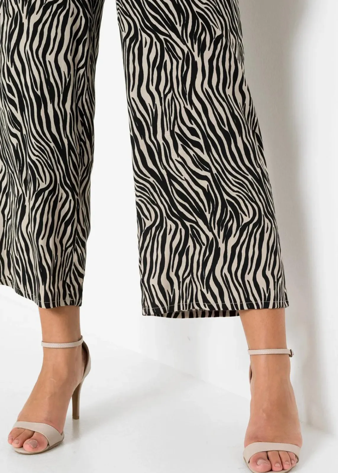 bonprix Bekleidung·Kleider|Hosen^Culotte aus fließender Viskose schwarz/sand zebra bedruckt