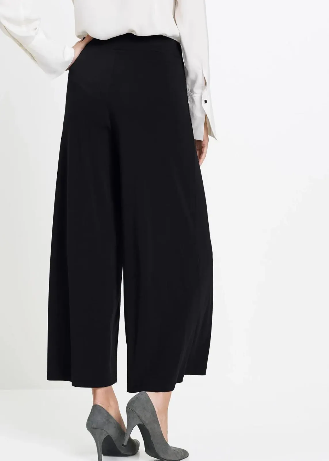 bonprix Bekleidung·Kleider|Hosen^Culotte aus Jersey schwarz