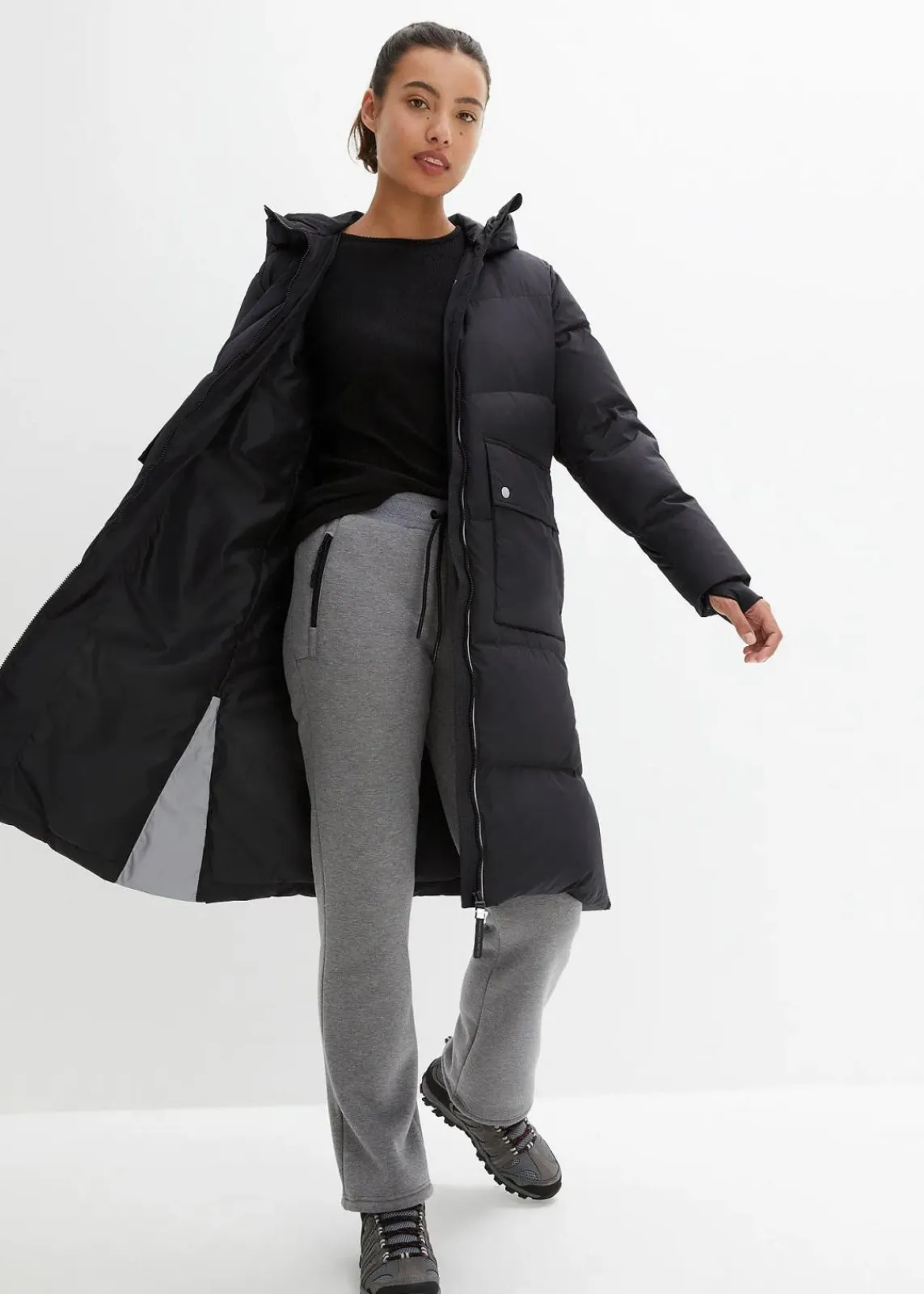 bonprix Jacken & Mäntel|Nachhaltigere Materialien^Daunenmantel mit reflektierenden Details schwarz