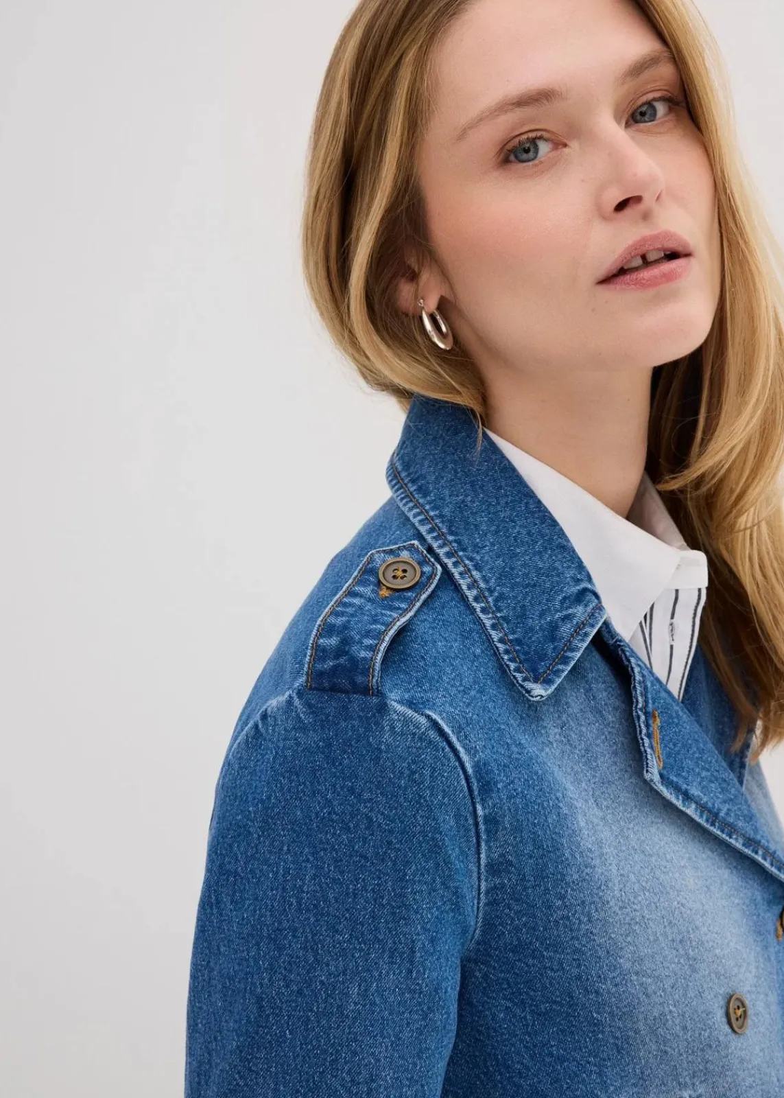 bonprix Jacken & Mäntel^Denim Trenchjacke hellblau denim