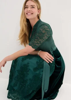 bonprix Bekleidung·Pullover & Strickjacken|Kleider^Dirndl mit bestickter Schürze (2-tlg. Set) mattgrün