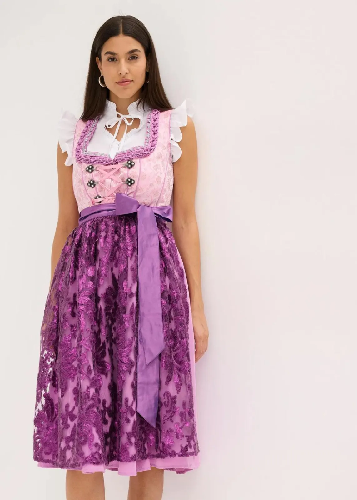 bonprix Bekleidung·Pullover & Strickjacken|Kleider^Dirndl mit Pailletten Schürze (2-tlg.Set) helllila/pfingstrose/beere