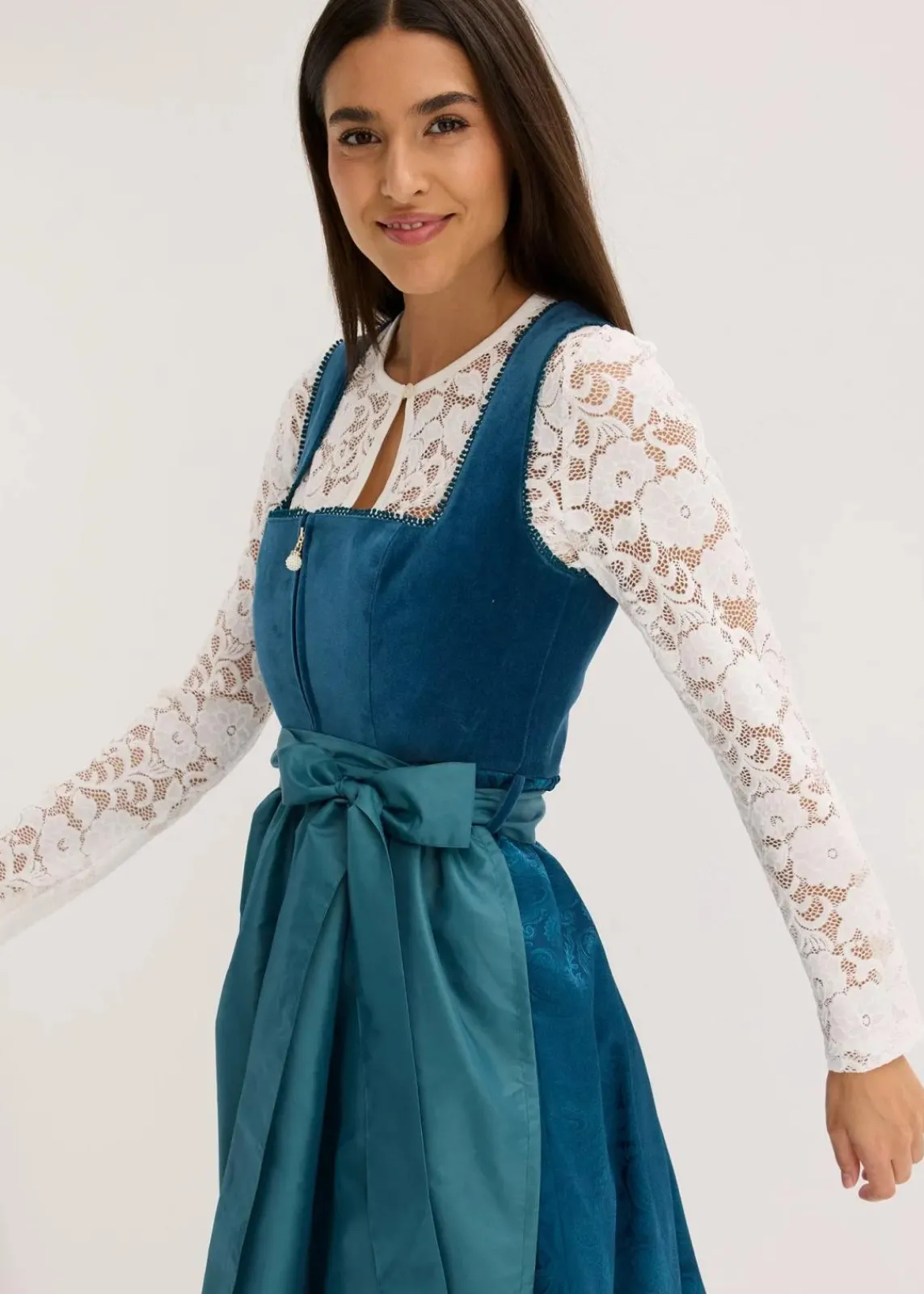 bonprix Bekleidung·Pullover & Strickjacken|Kleider^Dirndl mit Samt in Midilänge (2-tlg.Set) ozeanblau