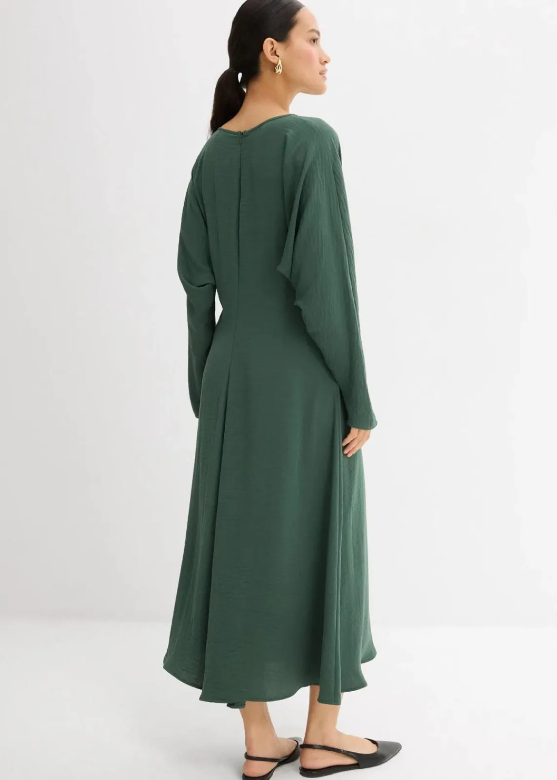 bonprix Bekleidung·Pullover & Strickjacken|Kleider^Drapiertes Midikleid schattengrün
