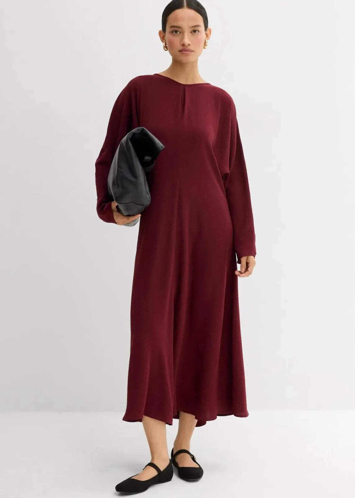 bonprix Kleider|Bekleidung·Pullover & Strickjacken^Drapiertes Midikleid ahornrot
