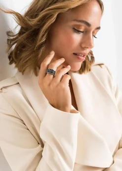 bonprix Schmuck|Schuhe & Accessoires In Spezialgrößen·Schmuck^Edelstahlring veredelt mit Glaskristallen silberfarben rhodiniert