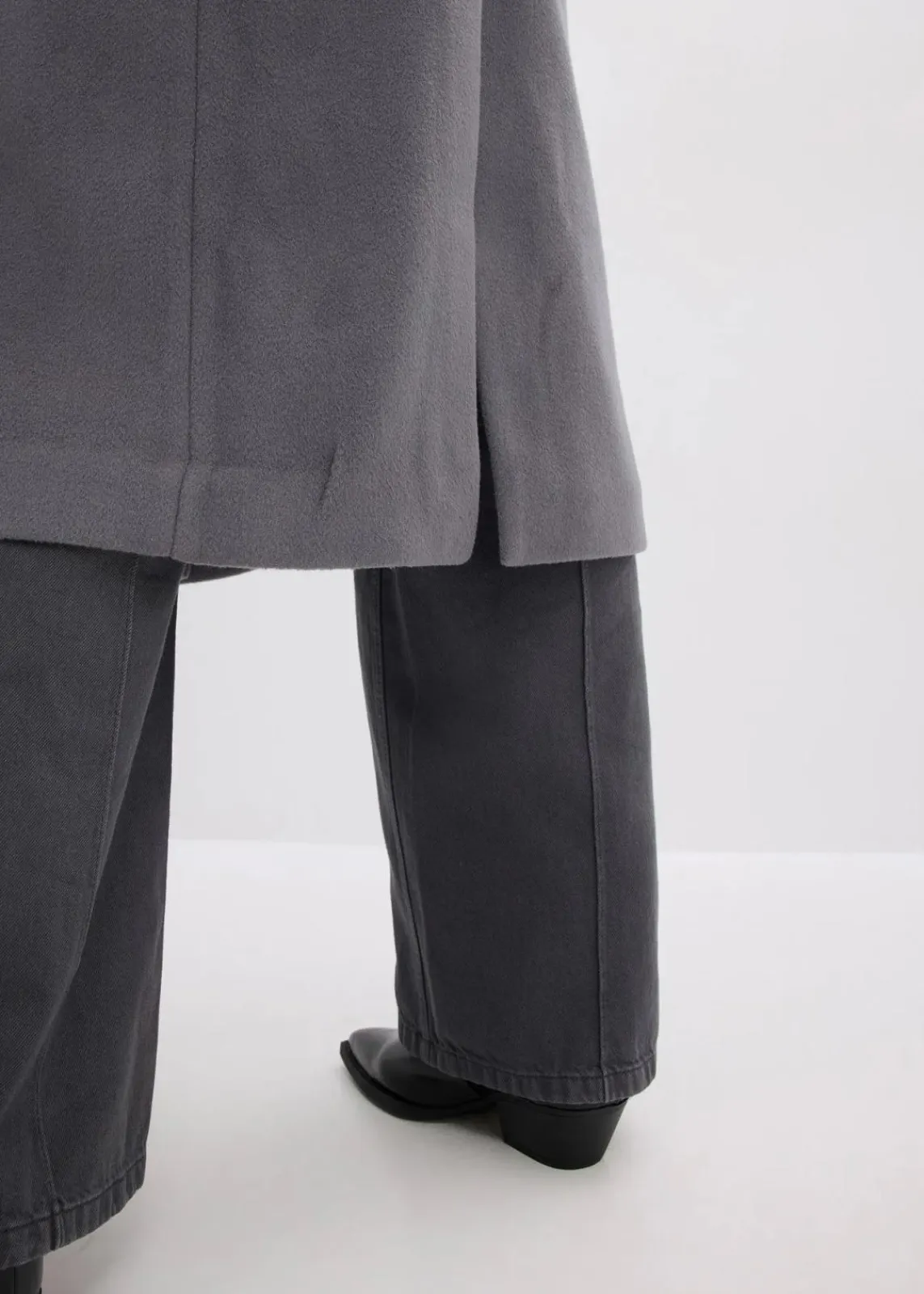 bonprix Bekleidung·Hosen|Jacken & Mäntel^Eleganter Zweireihiger Mantel schiefergrau