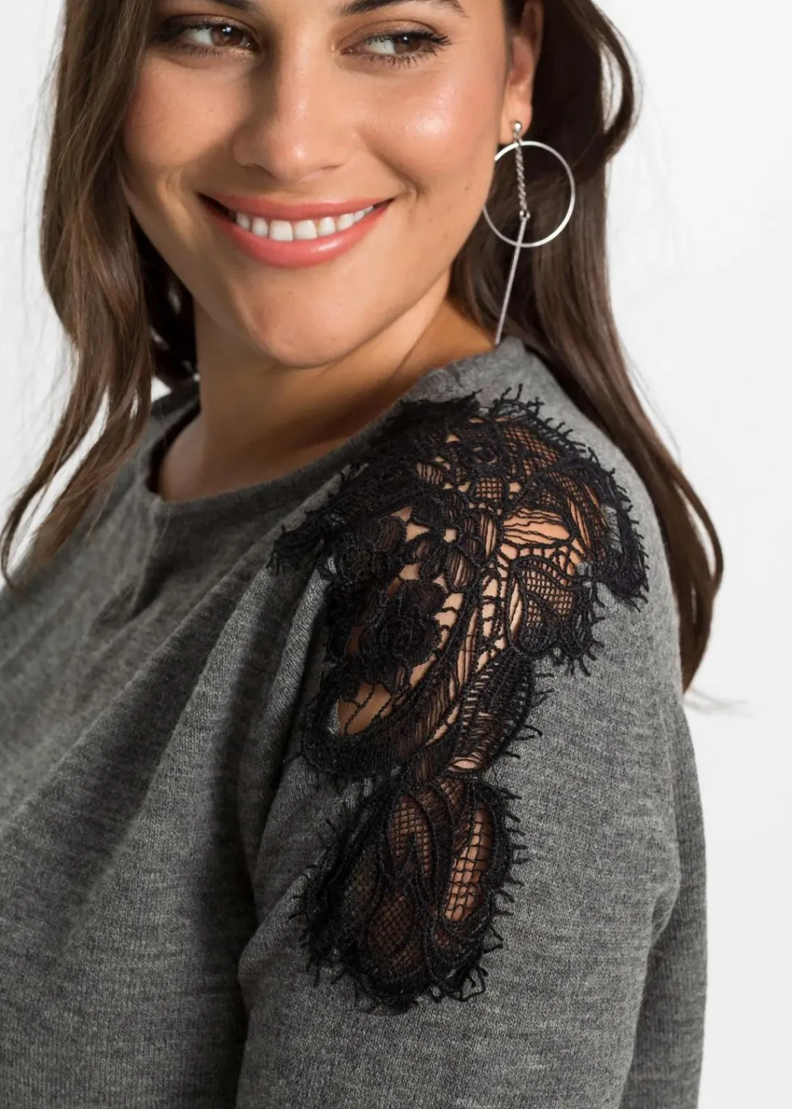 bonprix Bekleidung·Umstandsmode|Strickmode^Feinstrickpullover grau meliert