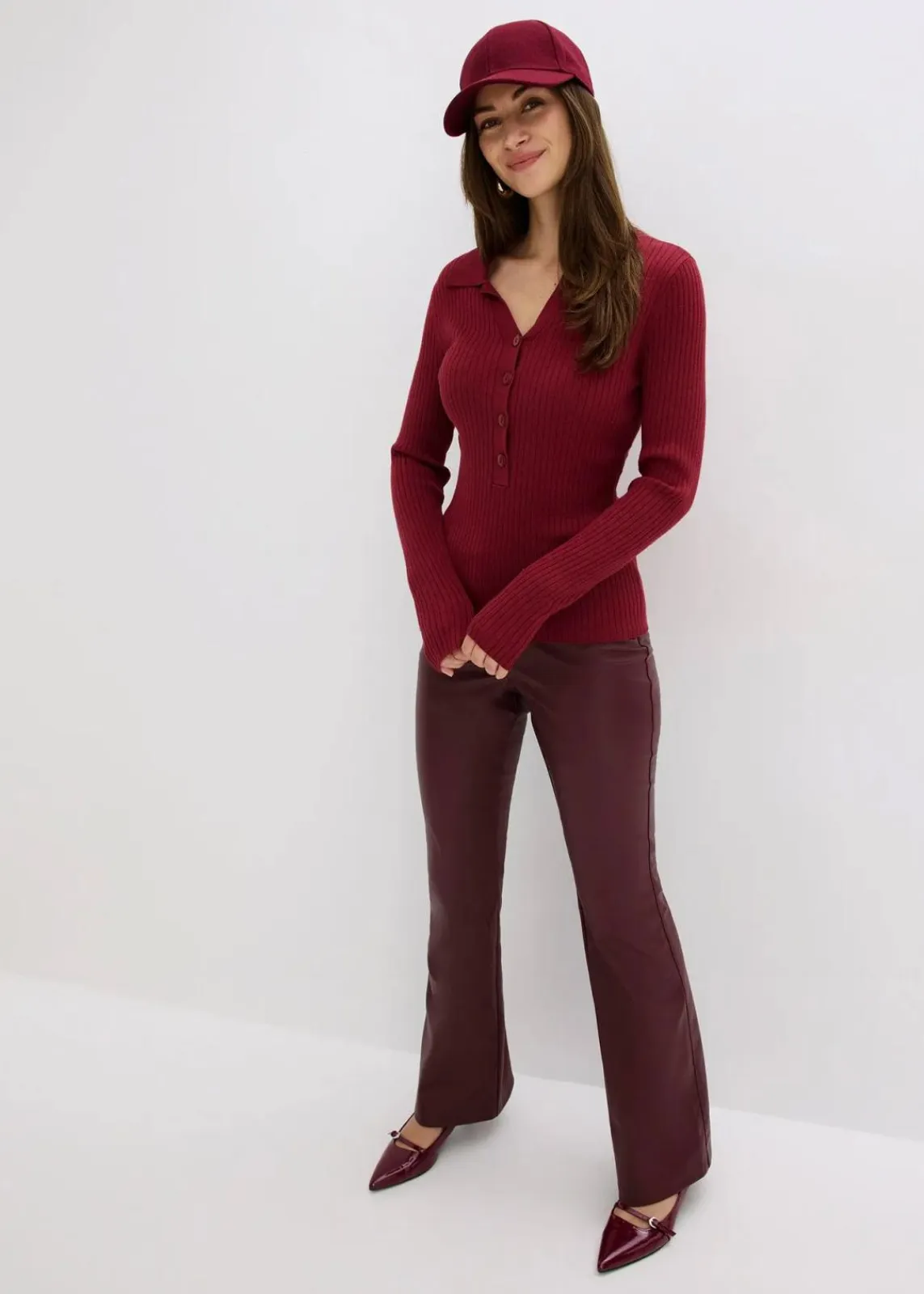 bonprix Bekleidung·Umstandsmode|Strickmode^Feinstrickpullover aus softem Viskose-Mix pflaumenrot