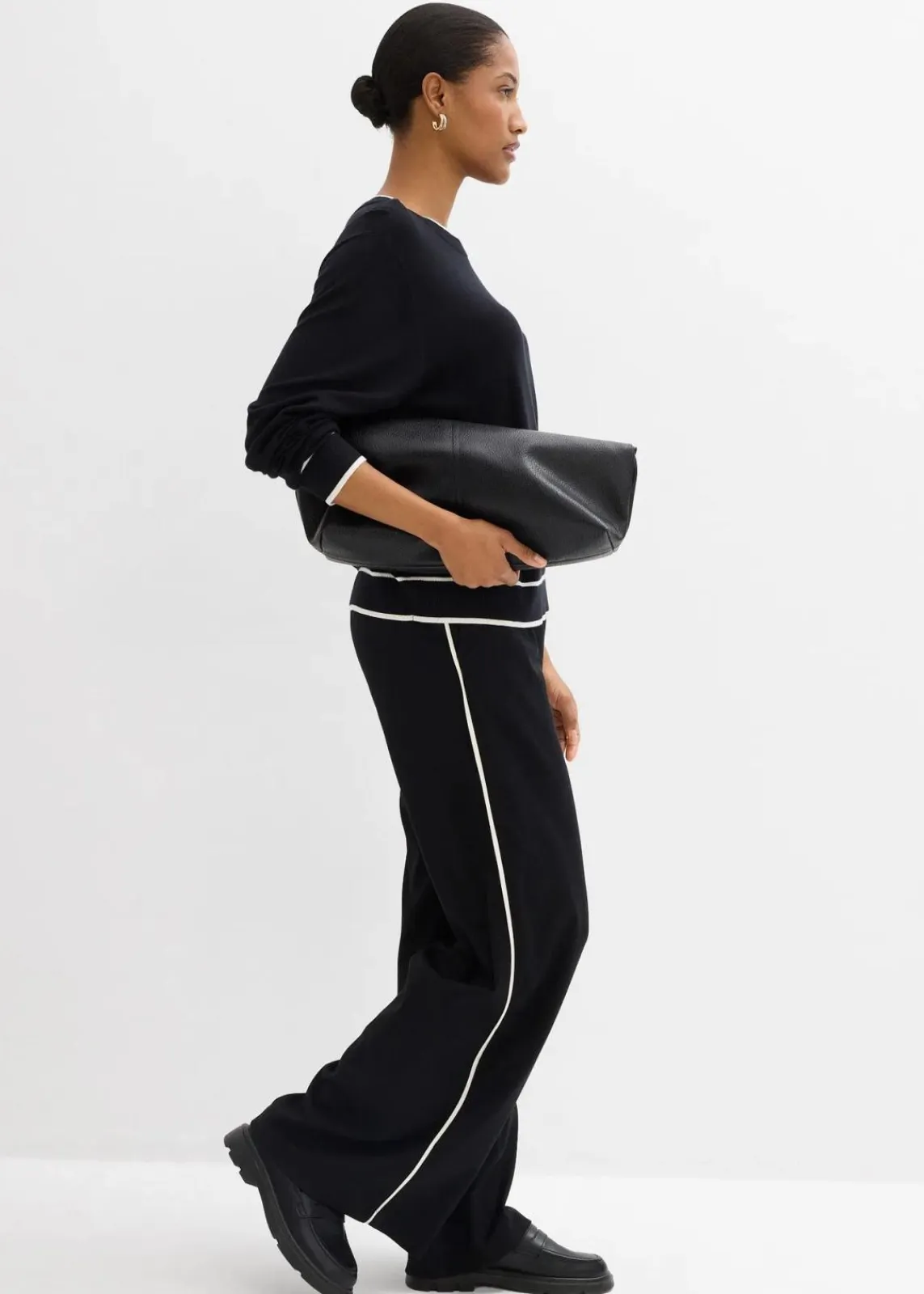 bonprix Bekleidung·Umstandsmode|Bekleidung·Jeans^Feinstrickpullover aus Viskose-Mix schwarz/wollweiß
