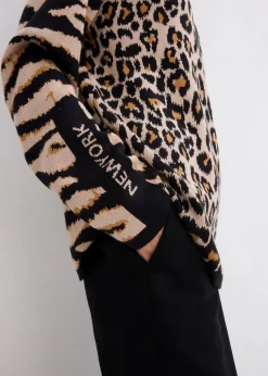 bonprix Bekleidung·Umstandsmode|Nachhaltigere Materialien^Feinstrickpullover im Leoprint Design leo bedruckt