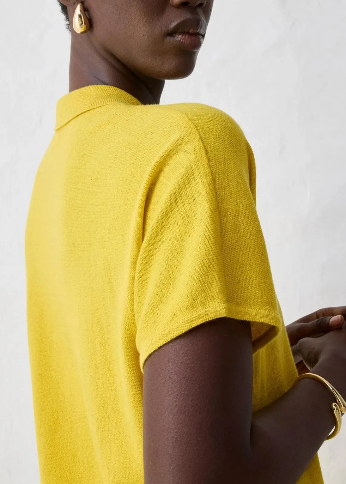 bonprix Bekleidung·Umstandsmode|Premium^Feinstrickpullover mit Wollanteil und Polokragen bernstein