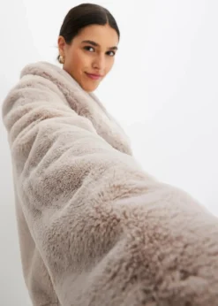 bonprix Bekleidung·Hosen|Jacken & Mäntel^Fellimitat-Jacke naturstein