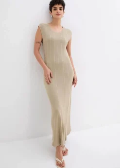 bonprix Strickmode|Kleider^Figurbetontes Strickkleid aus Viskose-Mix mattschilf
