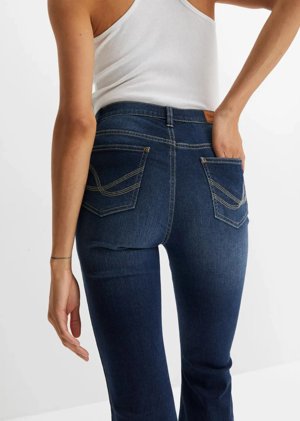 bonprix Jeans|Bekleidung·Shirts & Tops^Flared Jeans High Waist dunkelblau denim