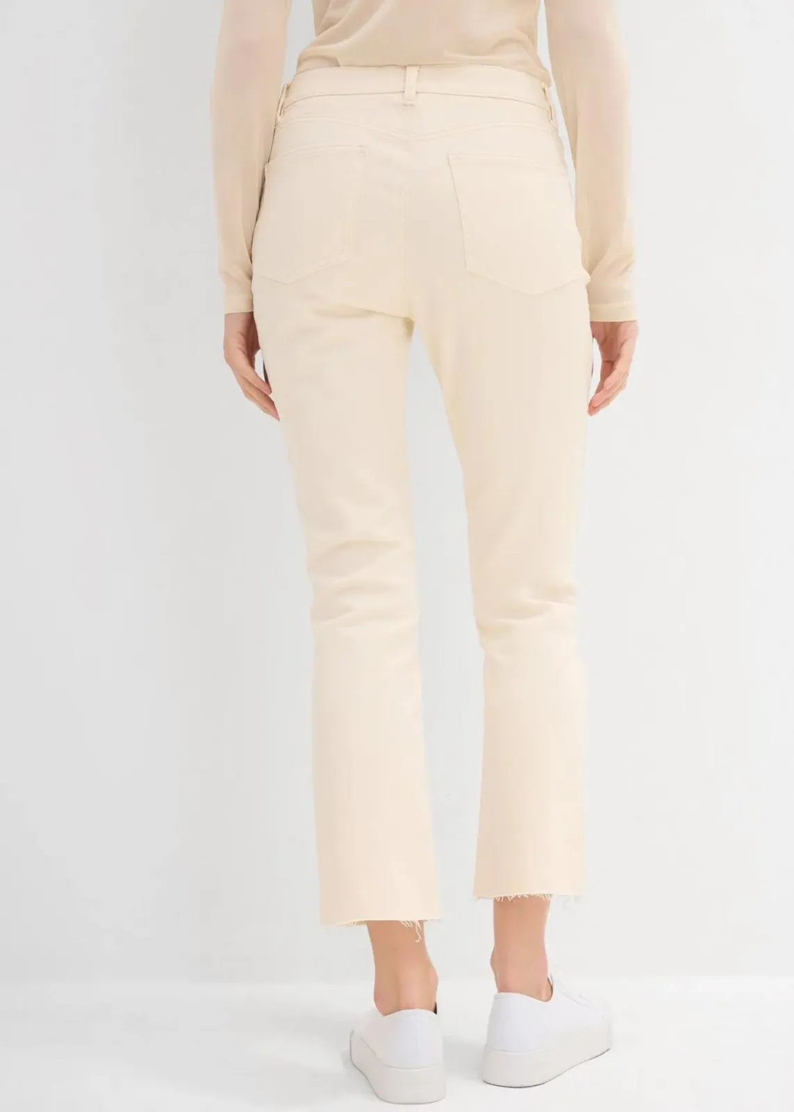 bonprix Bekleidung·Shirts & Tops|Jeans^Flared Jeans High Waist, cropped naturbeige