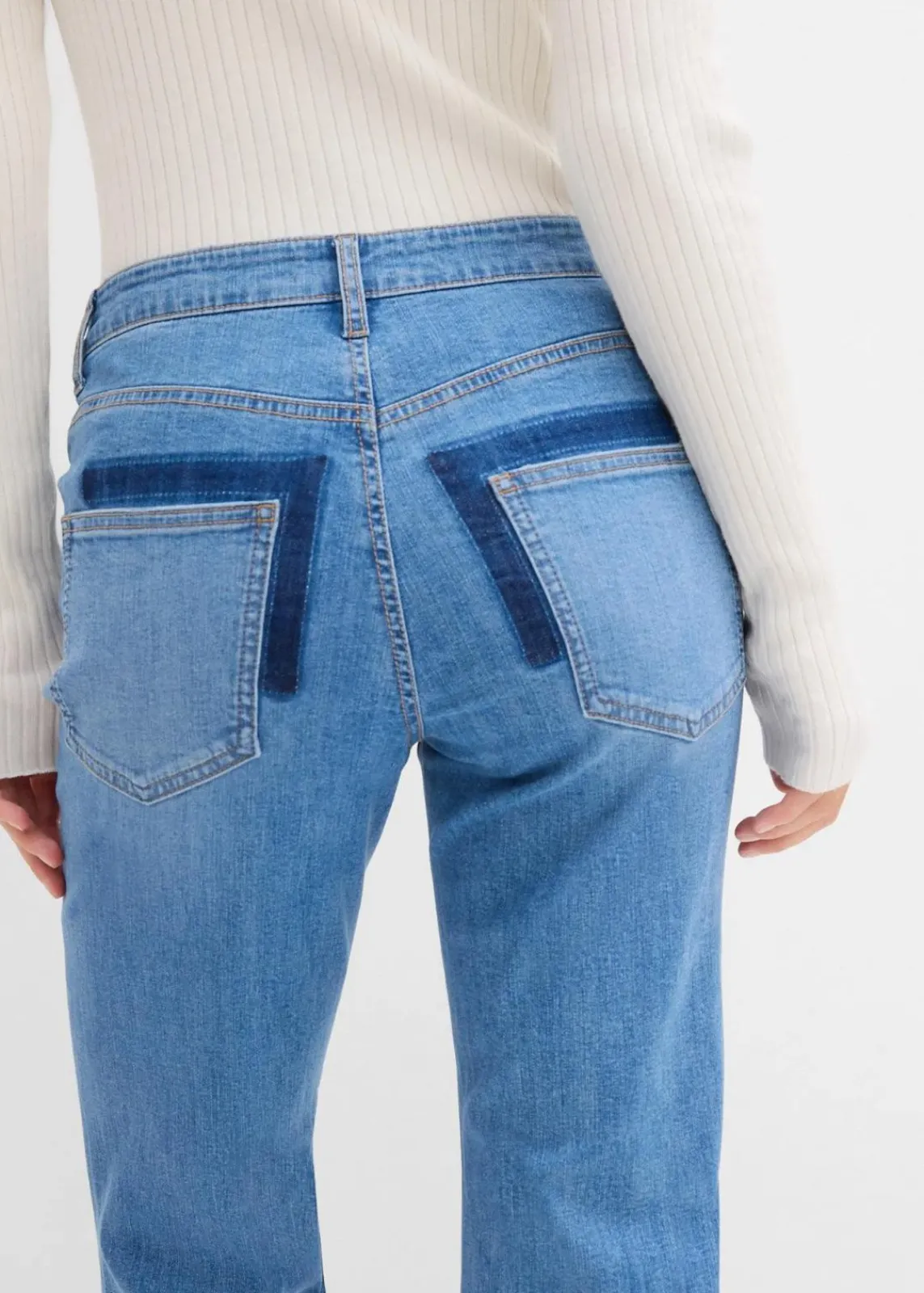 bonprix Bekleidung·Shirts & Tops|Jeans^Flared-Jeans Mid Waist hellblau denim used