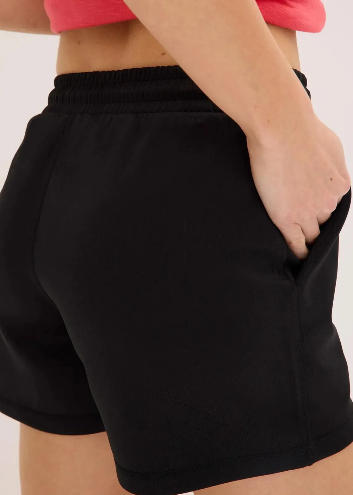 bonprix Bekleidung·Outdoorbekleidung|Bekleidung·Sweat^Funktions- Sportshorts, schnelltrocknend schwarz