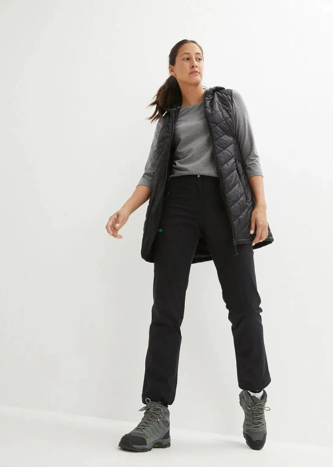 bonprix Bekleidung·Jumpsuits|Bekleidung·Sweat^Funktionshose mit Komfortbund, wasserabweisend schwarz