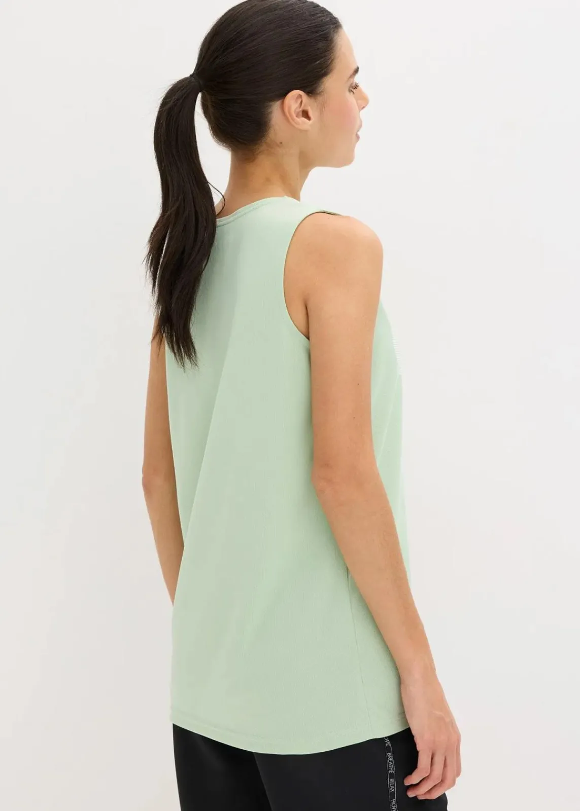 bonprix Shirts & Tops|Sportbekleidung^Funktions-Top, schnelltrocknend hellschilf bedruckt