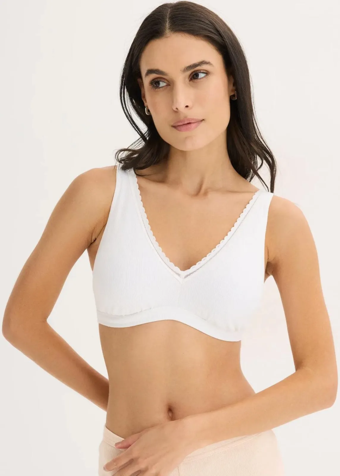 bonprix Wäsche·Baumwollunterwäsche|Baumwollunterwäsche^Gepolstertes Bralette ohne Bügel mit Bio-Baumwolle und Spitze weiß