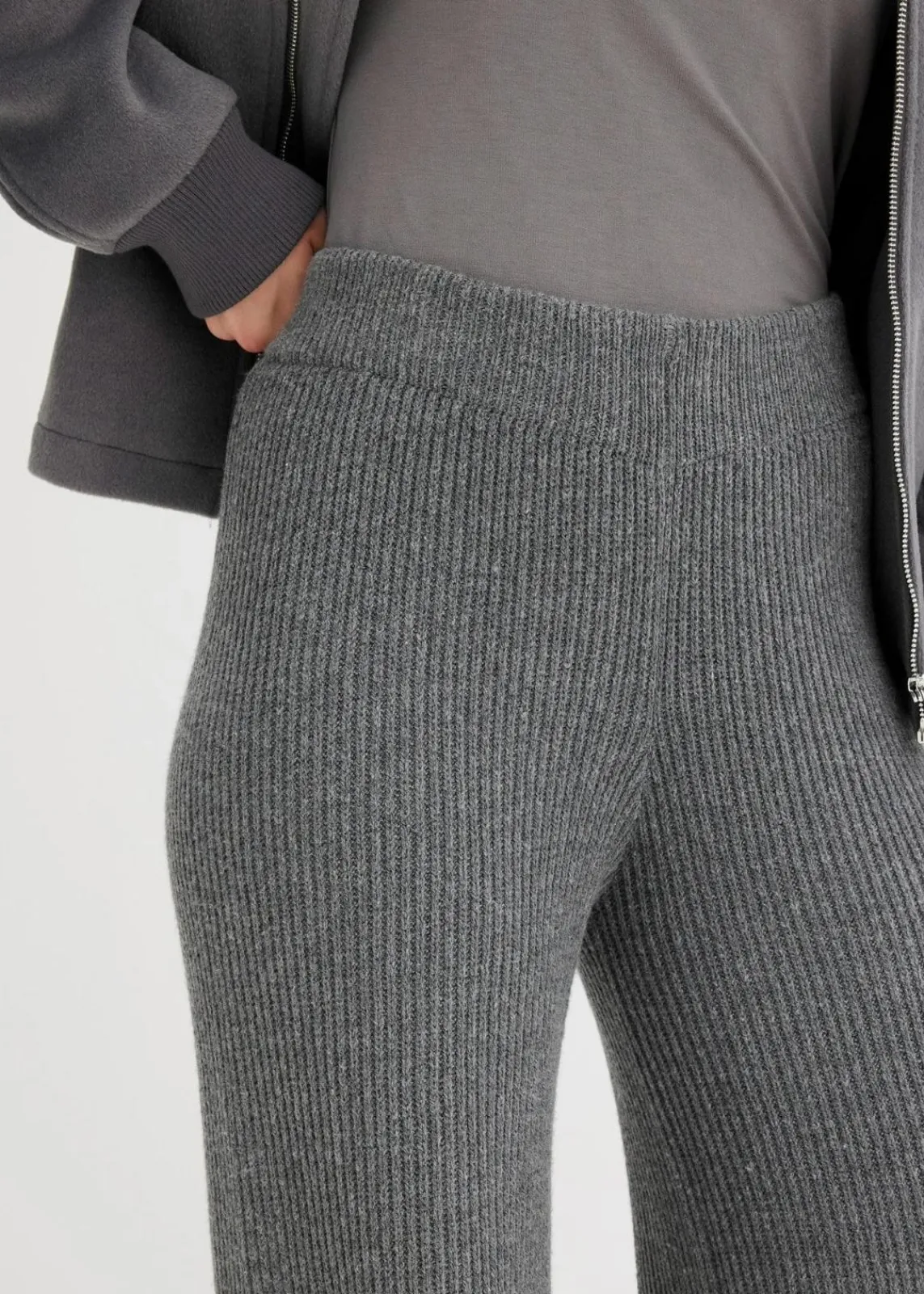 bonprix Bekleidung·Kleider|Hosen^Gerippte Palazzo-Hose anthrazit meliert