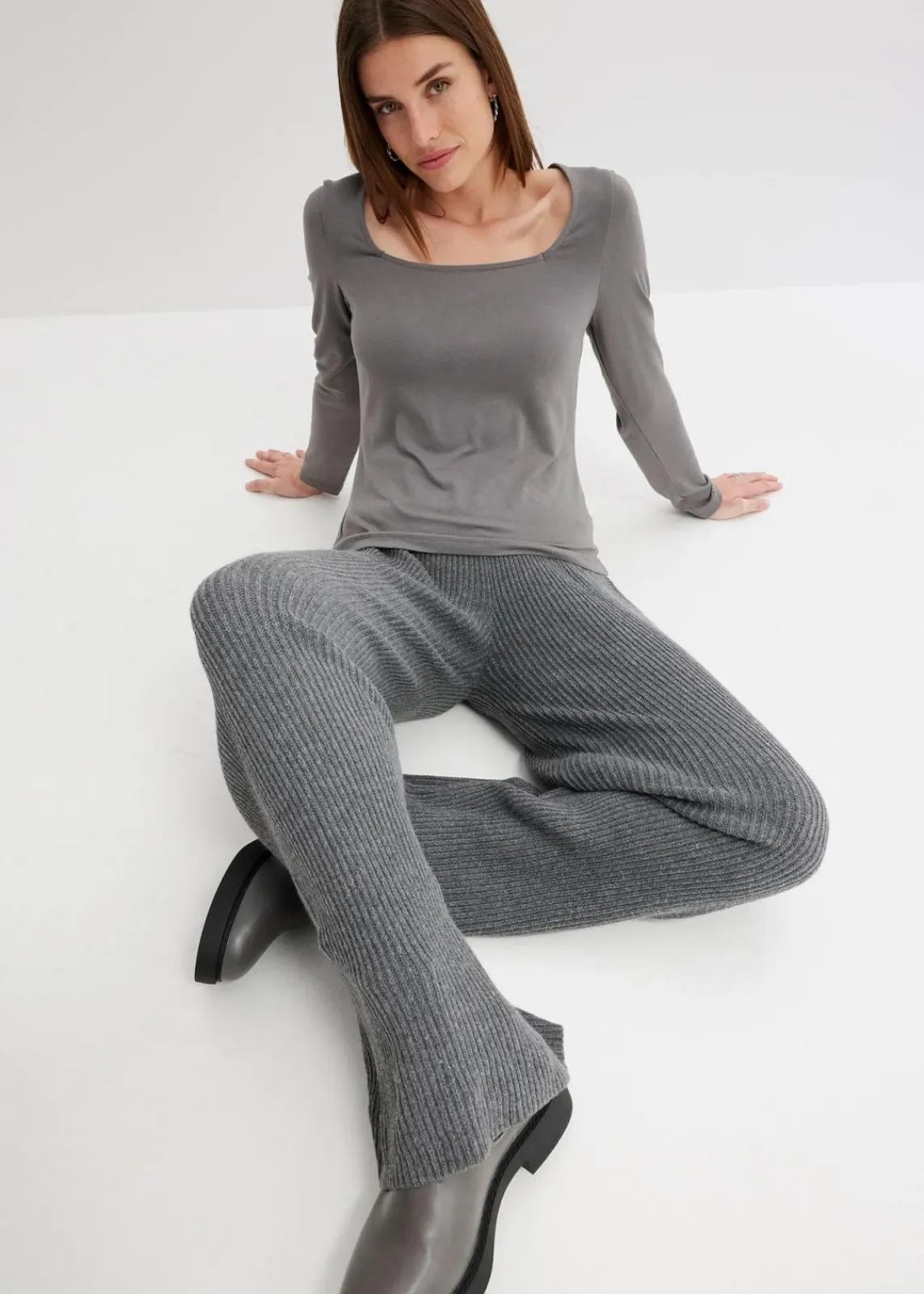 bonprix Bekleidung·Kleider|Hosen^Gerippte Palazzo-Hose anthrazit meliert