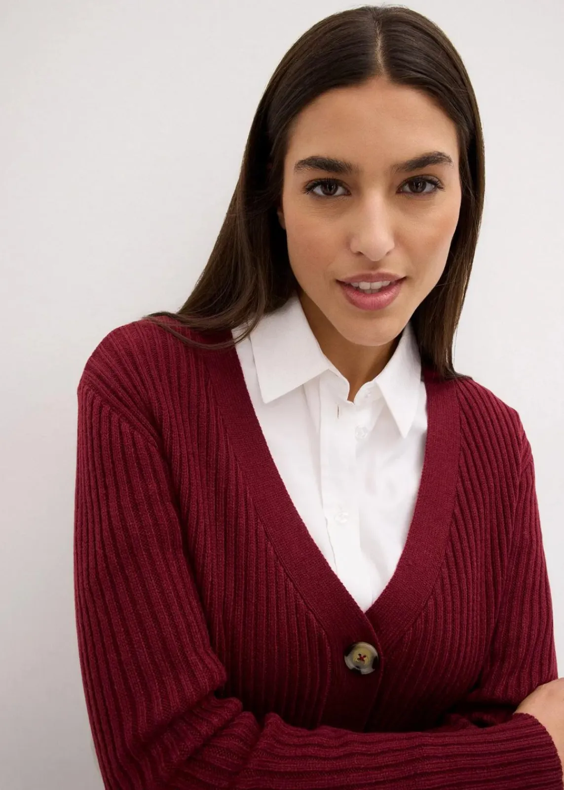bonprix Bekleidung·Jeans|Pullover & Strickjacken^Gerippte Strickjacke rhododendronrot