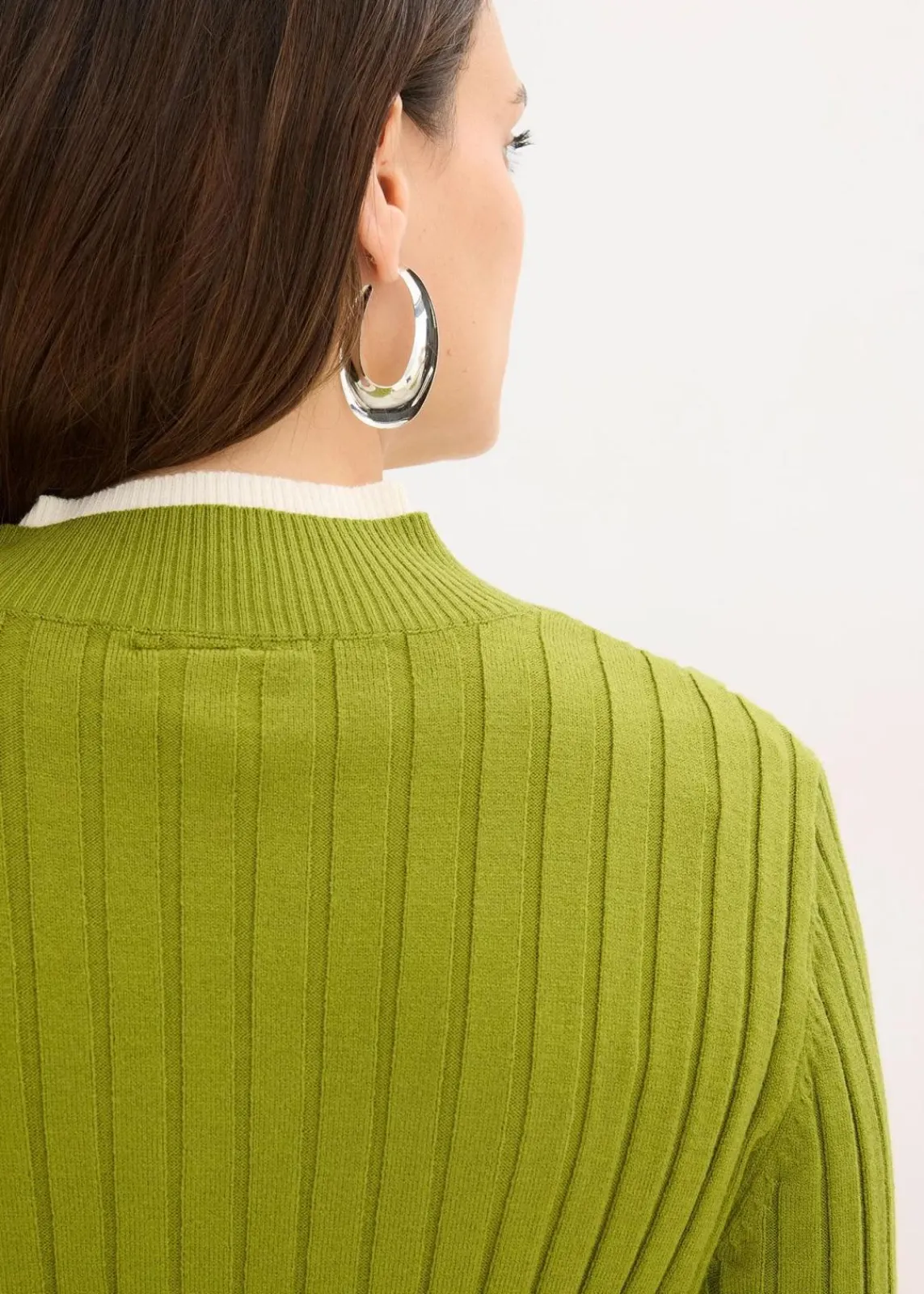 bonprix Pullover & Strickjacken|Strickmode^Gerippter Feinstrickpullover mit Viskose in 2 in 1 Optik moos/naturbeige