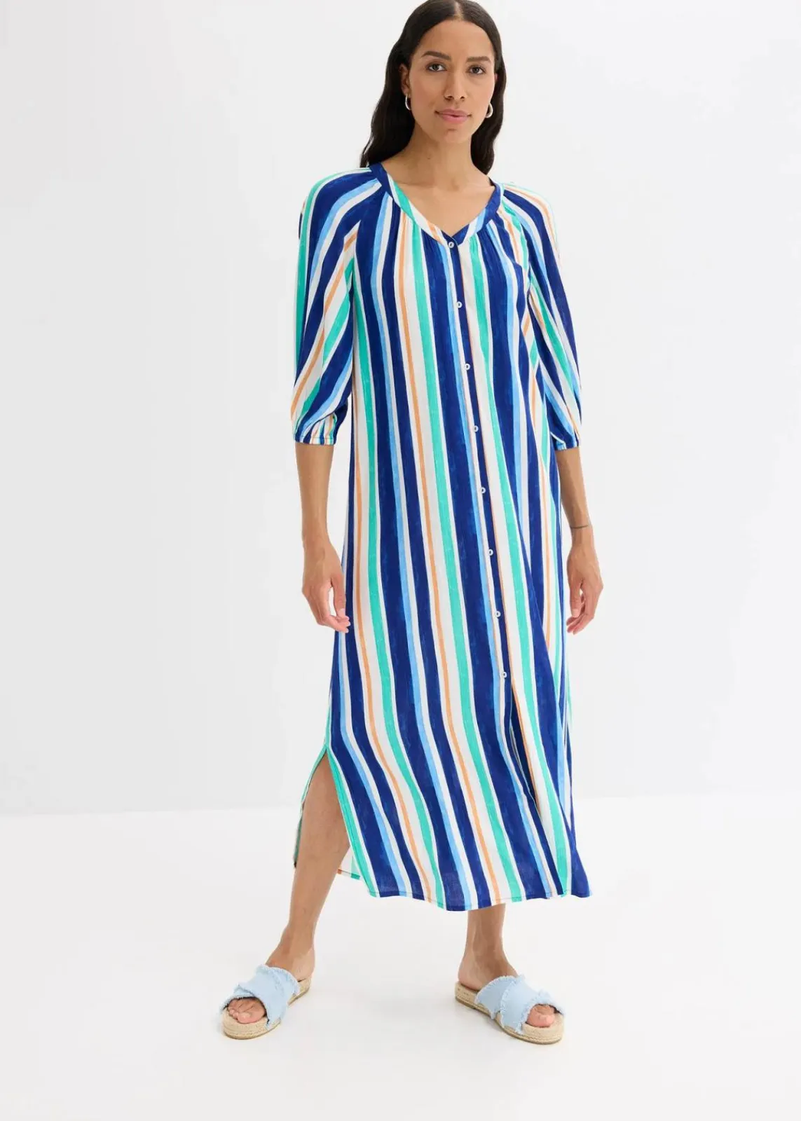 bonprix Bekleidung·Pullover & Strickjacken|Nachhaltigere Materialien^gestreiftes Kaftan-Kleid aus strukturierter Viskose arktikblau/hellblau/weiß gestreift