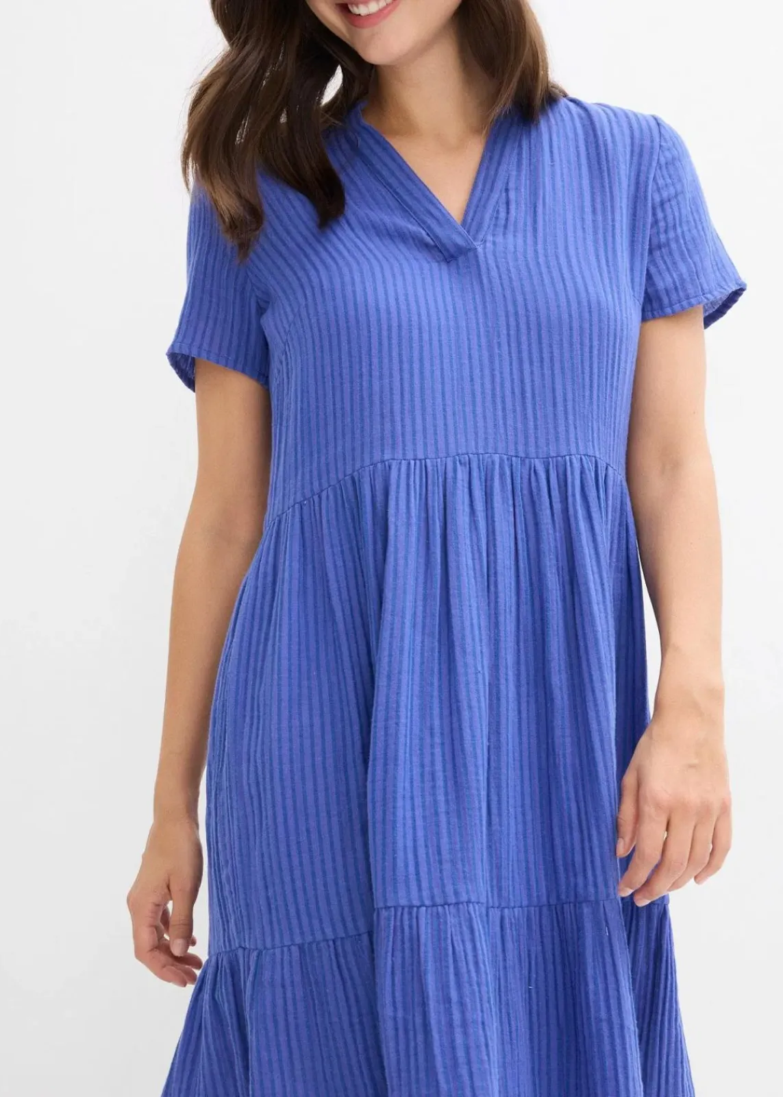 bonprix Bekleidung·Pullover & Strickjacken|Kleider^Gestreiftes Kleid aus Musselin lilablau/enzianblau gestreift