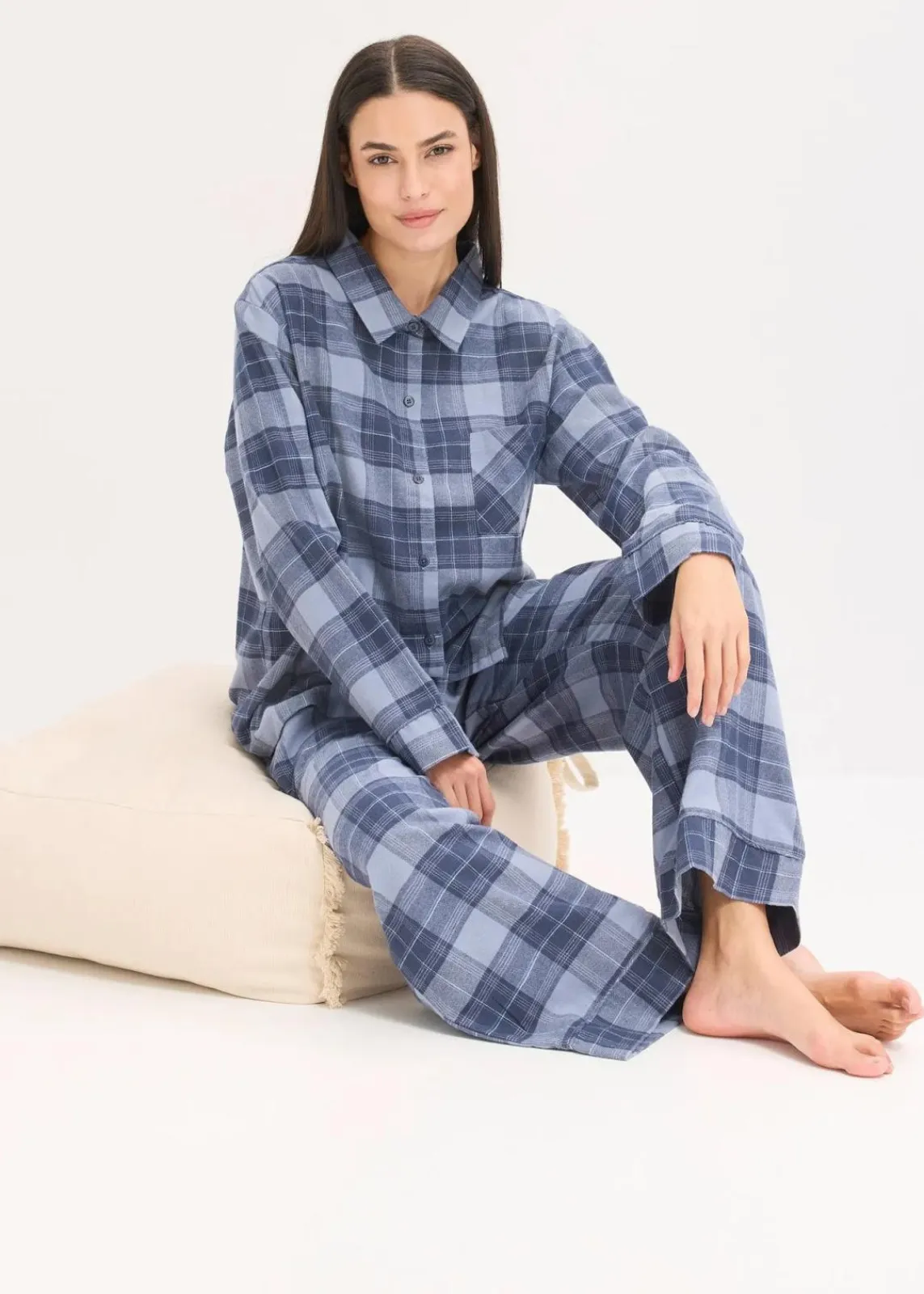 bonprix Wäsche·Nachtwäsche|Nachtwäsche^Gewebter Flanell Pyjama dunkelblau kariert
