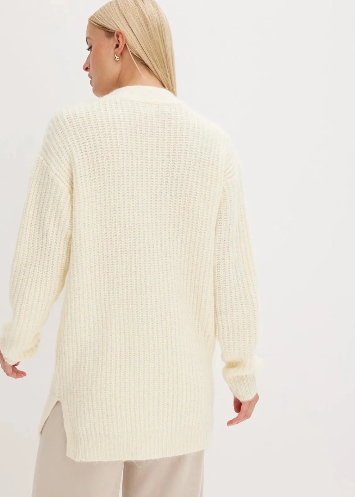bonprix Bekleidung·Jeans|Pullover & Strickjacken^Grobstrickjacke aus weichem Wollmix cremeweiß