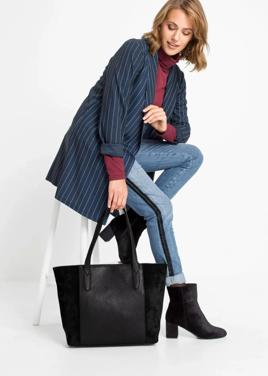 bonprix Taschen^Großer Shopper im Materialmix schwarz